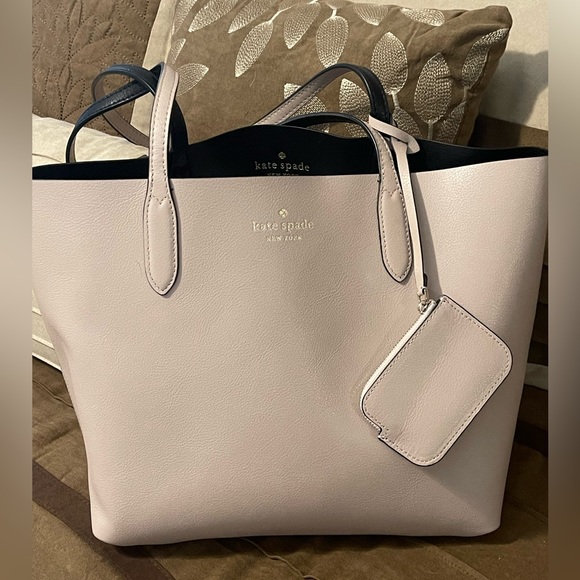 Kate Spade Ava Reversible Tote - Picture 1 of 5